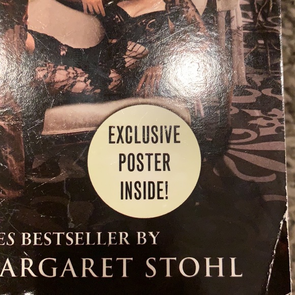 Beautiful Creatures Book - Picture 7 of 8